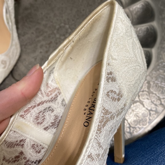 Christian Siriano Lace Heels - Picture 8 of 9